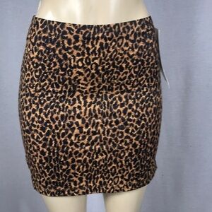 Zuliana Size Medium Animal Print Fitted Mini Skirt With Side Slits.